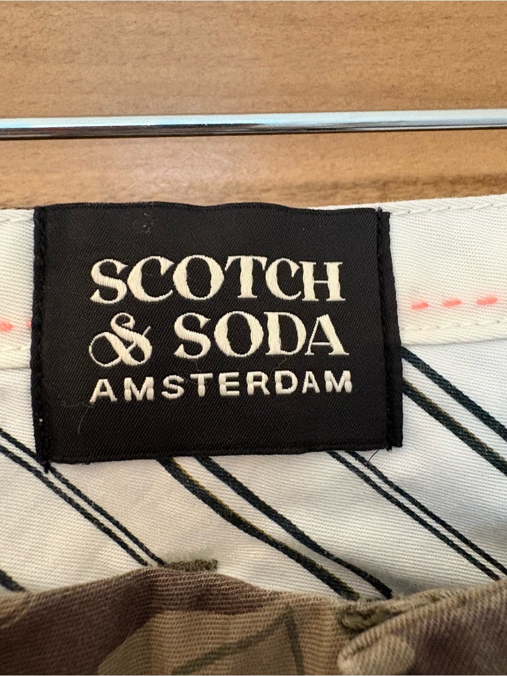 Scotch & Soda Mens Shorts Botanical Camo Jungle  36 - Picture 3 of 10